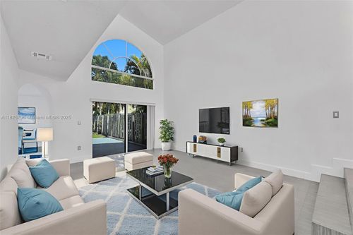 5134 Nw 113th Ave, Doral, FL, 33178-3532 | Card Image