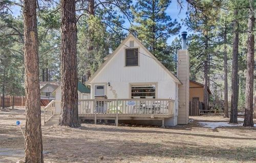 298 Maple, Sugarloaf, CA, 92386 | Card Image