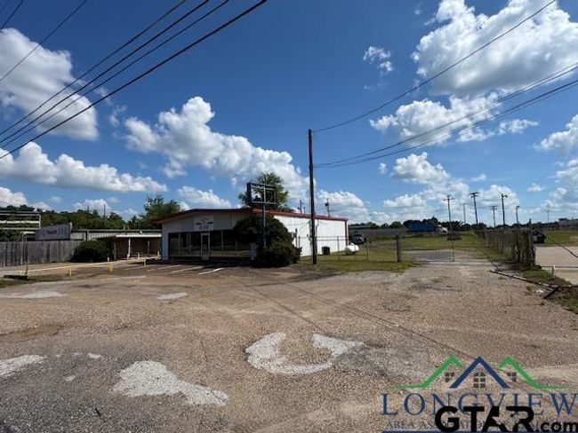 5201 W Loop 281 S, Home with 0 bedrooms, 0 bathrooms and null parking in Longview TX | Image 11