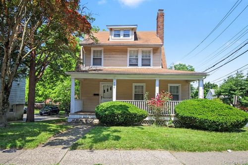 280 W Post Rd, White Plains, NY, 10606-2913 | Card Image
