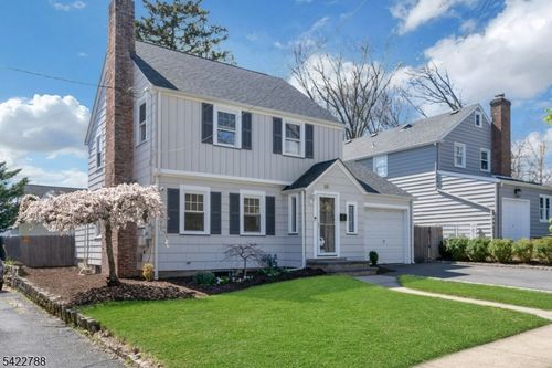 50 Cypress St, Millburn, NJ, 07041-1923 | Card Image