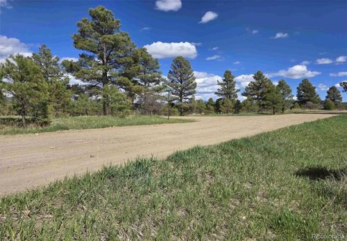 484 Prospect Blvd, Pagosa Springs, CO, 81147-8283 | Card Image