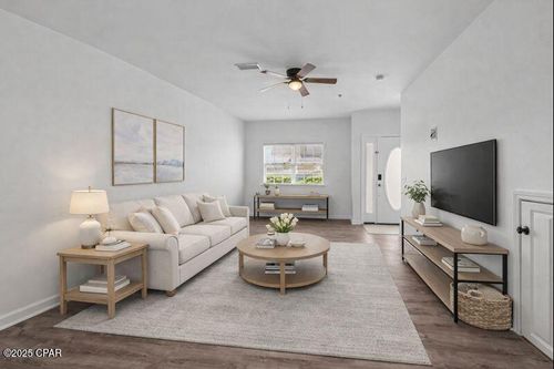8204 Annabellas Ln, Panama City Beach, FL, 32407-6817 | Card Image