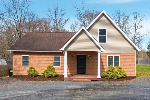 1227 Burlingham Rd, Pine Bush, NY, 12566-7324 | Card Image
