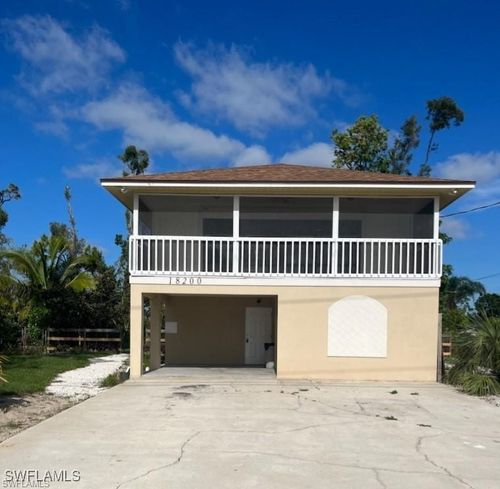 18200 Phlox Dr, FORT MYERS, FL, 33967-3116 | Card Image