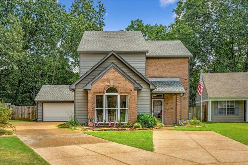 7897 Bentwood Cir, Cordova, TN, 38018-7813 | Card Image