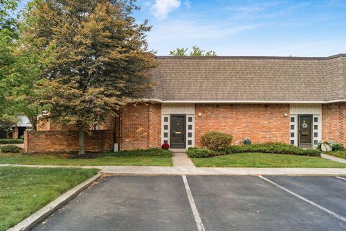 1610 Lafayette Dr, Columbus, OH, 43220-3867 | Card Image