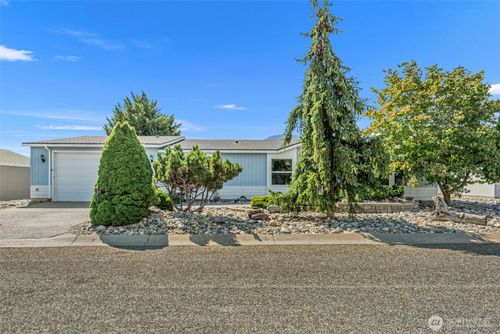 944 Sunrise Dr, Manson, WA, 98831-9576 | Card Image