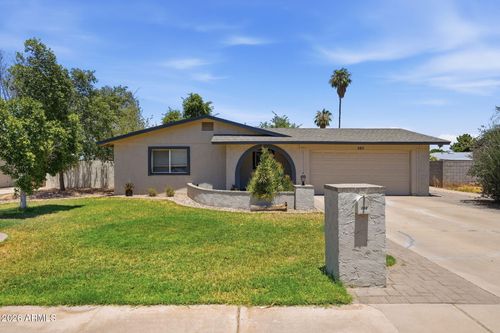 102 W Hackamore Ave, Gilbert, AZ, 85233-6423 | Card Image