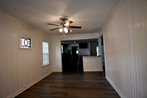1015 E Elm St, Hillsboro, TX, 76645-2639 | Card Image