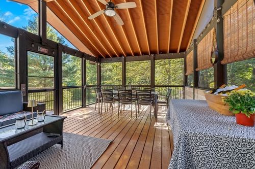 353 Old Connecticut Path, Wayland, MA, 01778-3428 | Card Image