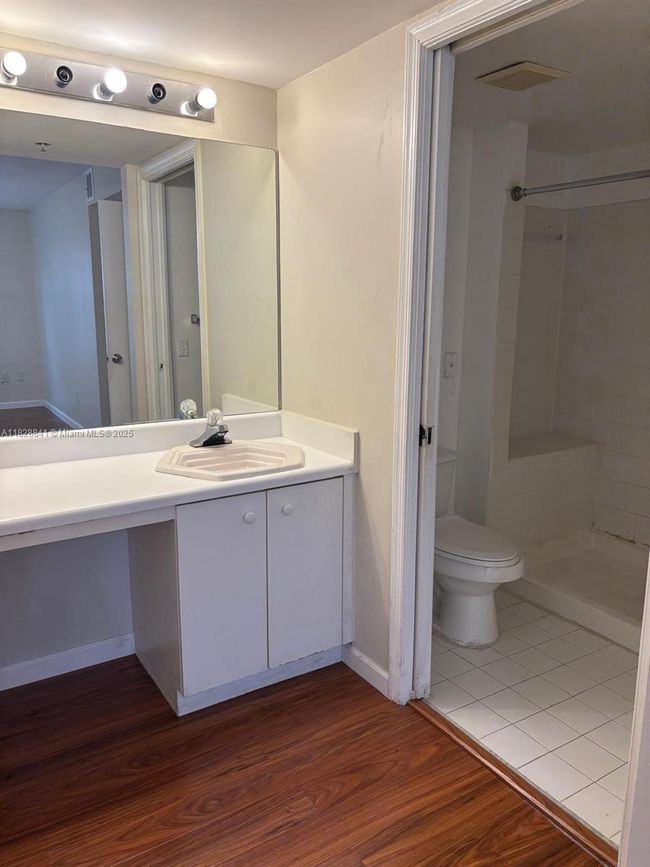 APT-112 - 5510 61 St St, Condo with 2 bedrooms, 2 bathrooms and null parking in Coconut Creek FL | Image 4