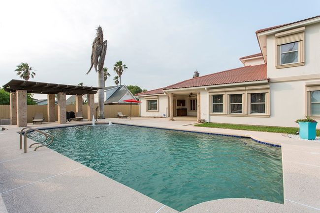 817 Beach Blvd, House other with 4 bedrooms, 4 bathrooms and 3 parking in Laguna Vista TX | Image 41