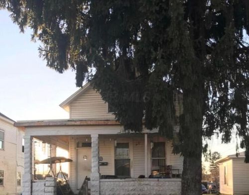 39 S 6th St, Newark, OH, 43055-4914 | Card Image