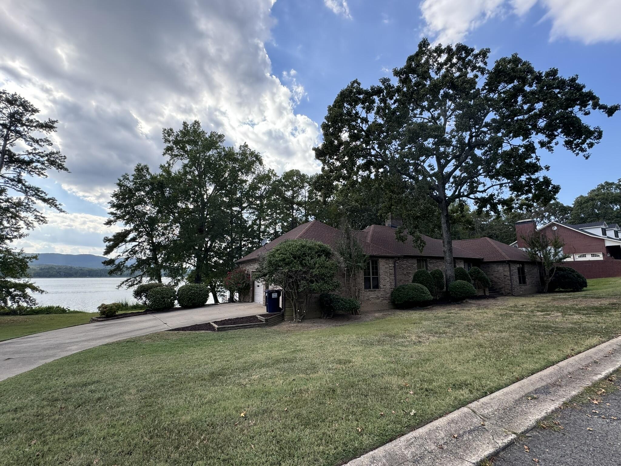 Bay Ridge Dr, Dardanelle, AR 72834