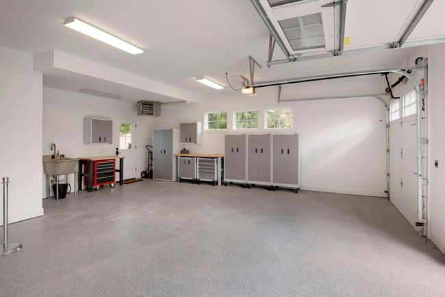 105 Walker Ave N, House other with 5 bedrooms, 5 bathrooms and null parking in Wayzata MN | Image 49
