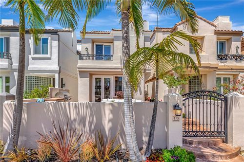 515 20th St, Huntington Beach, CA, 92648-3829 | Card Image