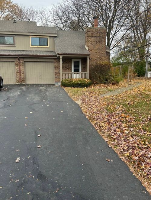 unit-d-118 Potawatomi Trl, Lake Zurich, IL, 60047-3220 | Card Image