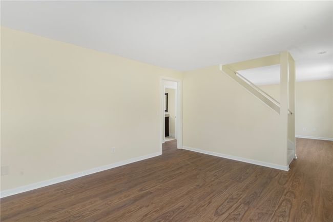 208 W View Rd, House other with 4 bedrooms, 3 bathrooms and 4 parking in Middletown RI | Image 15