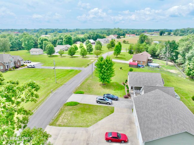 813 Clear Creek Pkwy, House other with 4 bedrooms, 3 bathrooms and null parking in Clarkrange TN | Image 14