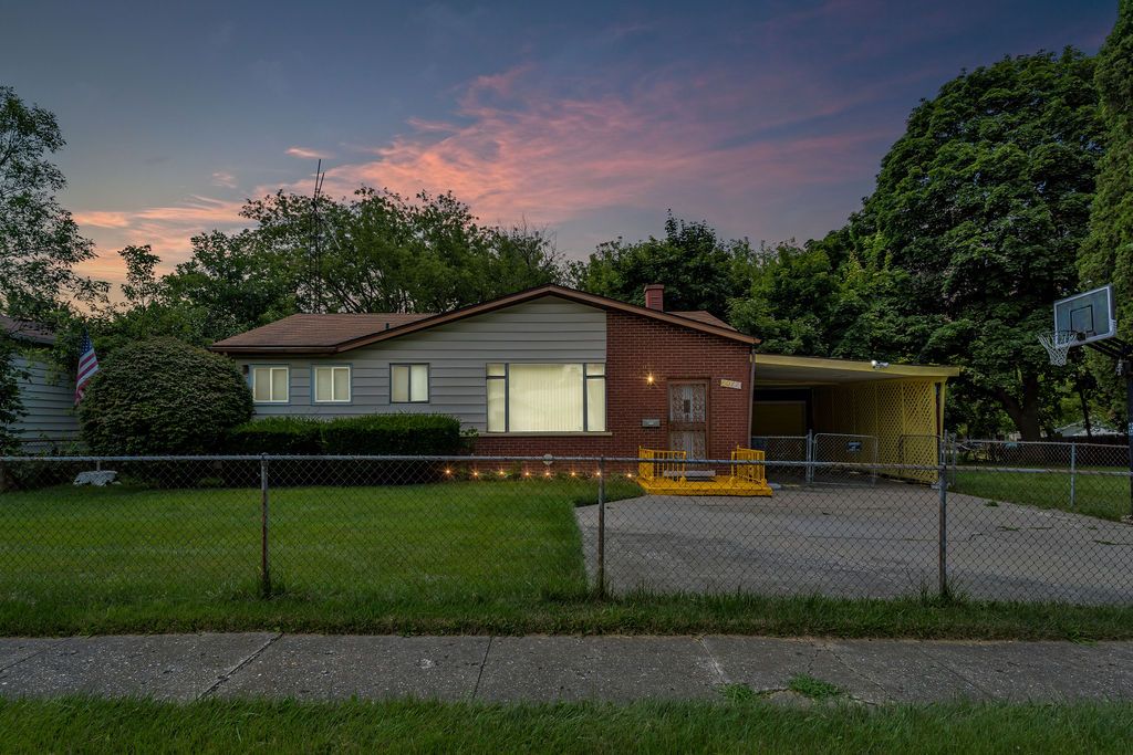 David Berger St, Mount Morris, MI 48458
