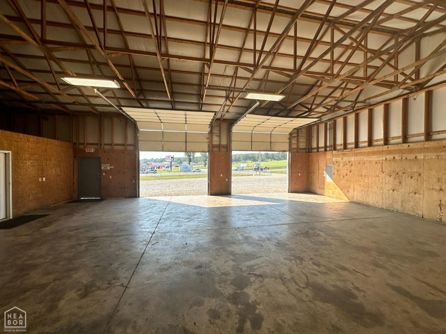 Commercial Sale in Jonesboro 3
