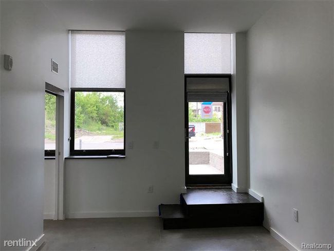 Master bedroom and entrance to patio.jpg | Image 14