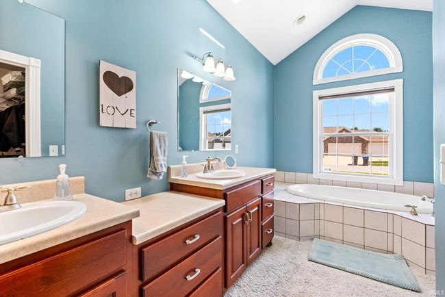 1215 Mintcrest Dr, House other with 6 bedrooms, 4 bathrooms and null parking in Goshen IN | Image 17