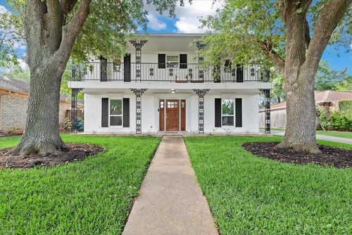16107 Alta Mesa Dr, Houston, TX, 77083-1105 | Card Image