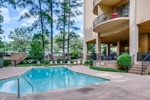 2k-475 N Highland St, Memphis, TN, 38122-4533 | Card Image