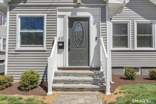 62 Glenwood Ave, Stratford, CT, 06614-4204 | Card Image