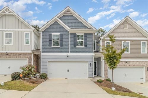 7662 Gray Pointe Dr, Lithonia, GA, 30058-8215 | Card Image