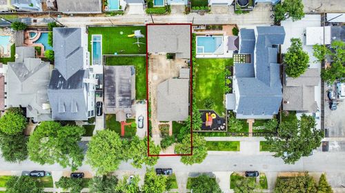 729 E 9th St, Houston, TX, 77007-1740 | Card Image