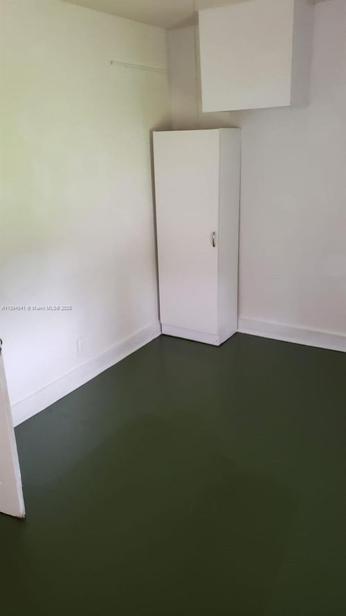 0-1517 Logan St, JACKSONVILLE, FL, 32209-7201 | Card Image