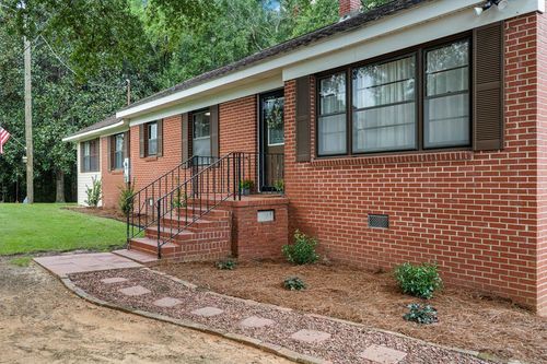 1900 N Eufaula Ave, Eufaula, AL, 36027-4608 | Card Image