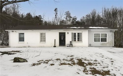 1403 Ballymena Drive, Reidsville, NC, 27320 | Card Image