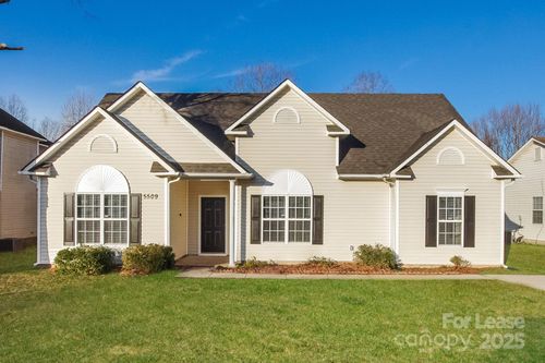 5509 Burning Ridge Dr, Monroe, NC, 28110-6402 | Card Image