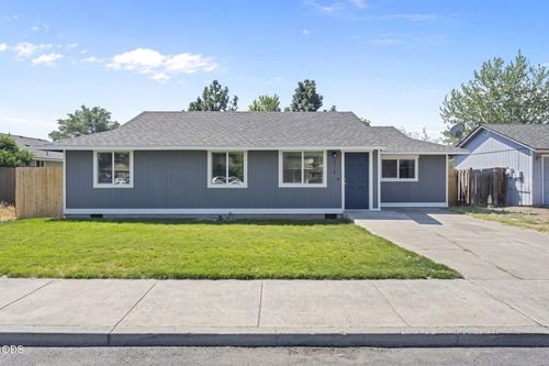3118 Sw Quartz Avenue, Redmond, OR, 97756 | Card Image