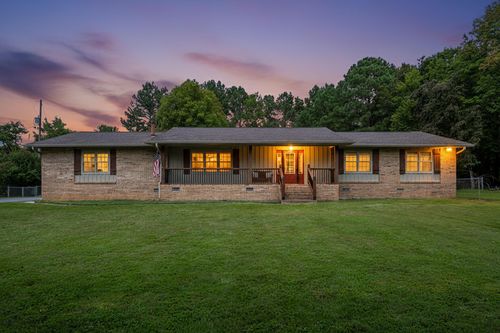 9327 Hopi Trl, Ooltewah, TN, 37363-5660 | Card Image
