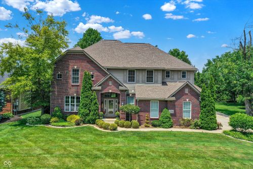 4704 Pearcrest Way, Greenwood, IN, 46143-7802 | Card Image