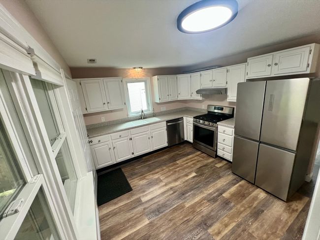 APT-19 - 103 Main St, House attached with 2 bedrooms, 2 bathrooms and 2 parking in Pepperell MA | Image 9
