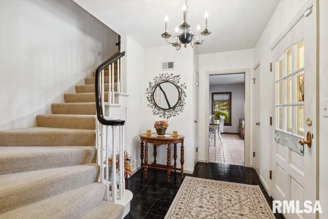 1570 N Academy St, House other with 5 bedrooms, 4 bathrooms and null parking in Galesburg IL | Image 15