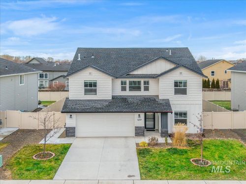 1217 N Bowknot Lake Ave, Star, ID, 83669-6274 | Card Image