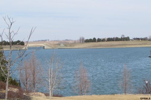 11821 N 175th Cir, Bennington, NE, 68007-5762 | Card Image