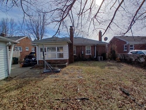 21731 Edmunton Street, St Clair Shores, MI, 48080 | Card Image