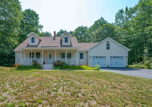 100 Guinea Rd, Berwick, ME, 03901-2836 | Card Image