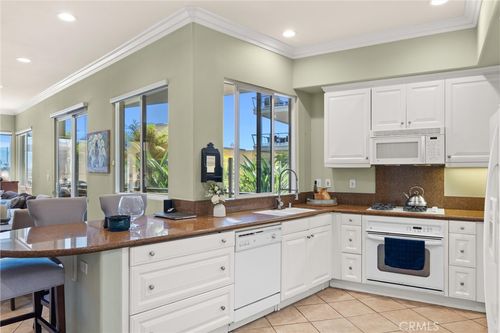 unit-2111-1400 E Ocean Blvd, Long Beach, CA, 90802-6939 | Card Image