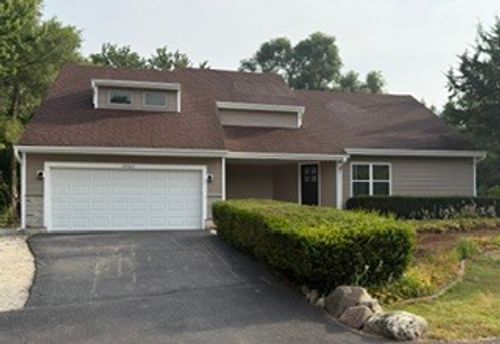 24762 W Dering Lane, Lake Villa, IL, 60046 | Card Image