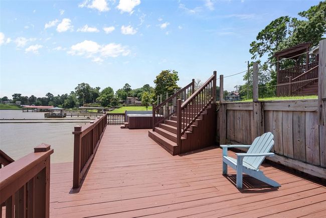 271 Key Largo Loop, House other with 3 bedrooms, 2 bathrooms and 3 parking in Pointblank TX | Image 13
