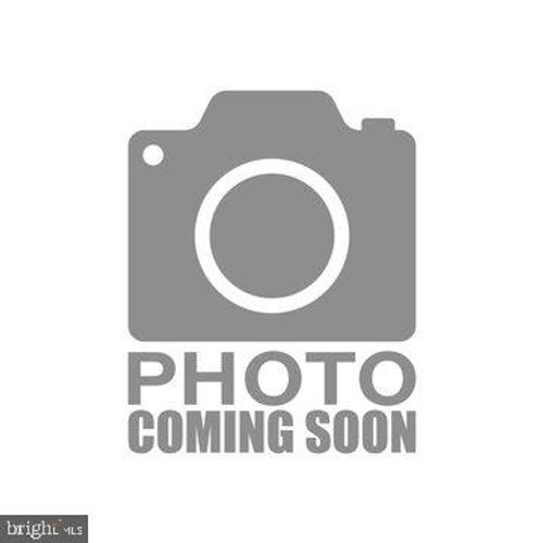 9427 Fairgreen Ln, Philadelphia, PA, 19114-3418 | Card Image